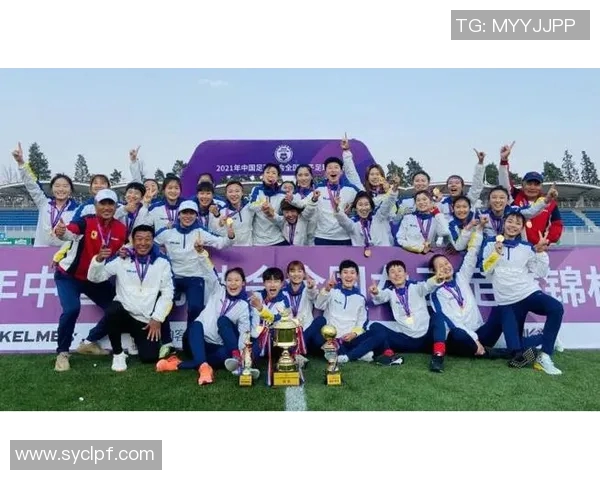 国米球员荣获月度最佳实至名归展现卓越表现引领球队强势崛起 国米球员荣获月度最佳实至名归展现卓越表现引领球队强势崛起